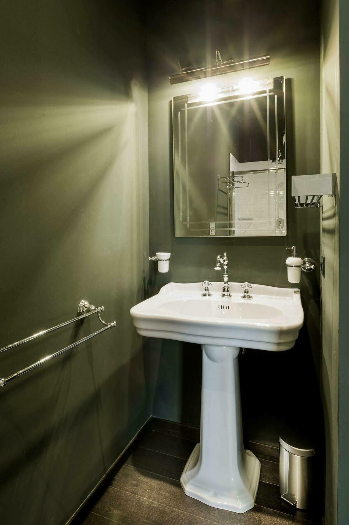 Arnobio Florence Suites Εξωτερικό φωτογραφία
